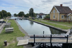 Schleusentreppe in Berg am Göto-Kanal